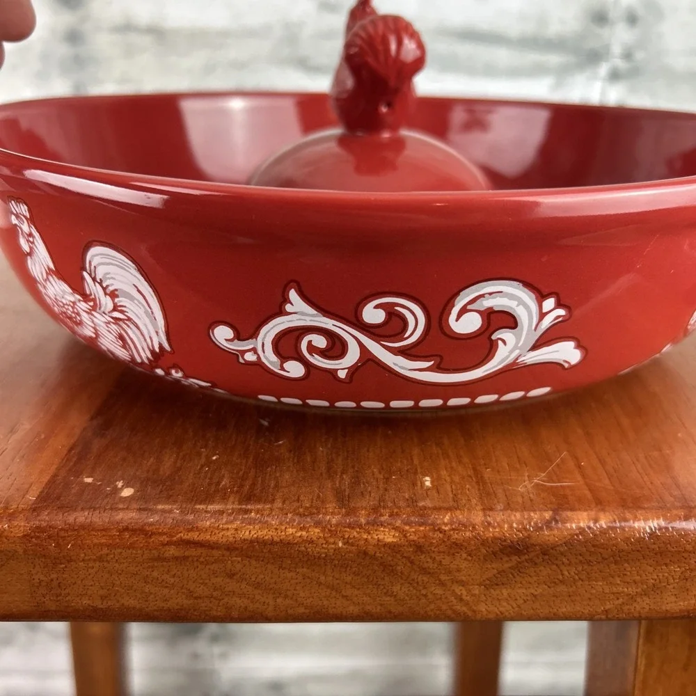 Temp-tations 11 inch Bowl w Raised Doodle Doo Red Center by Tara@